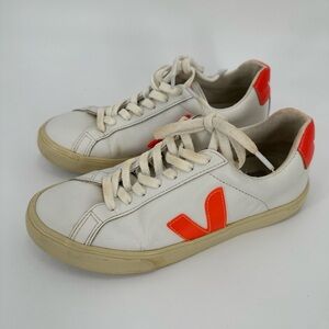 Womens Veja Recife leather sneakers size 5